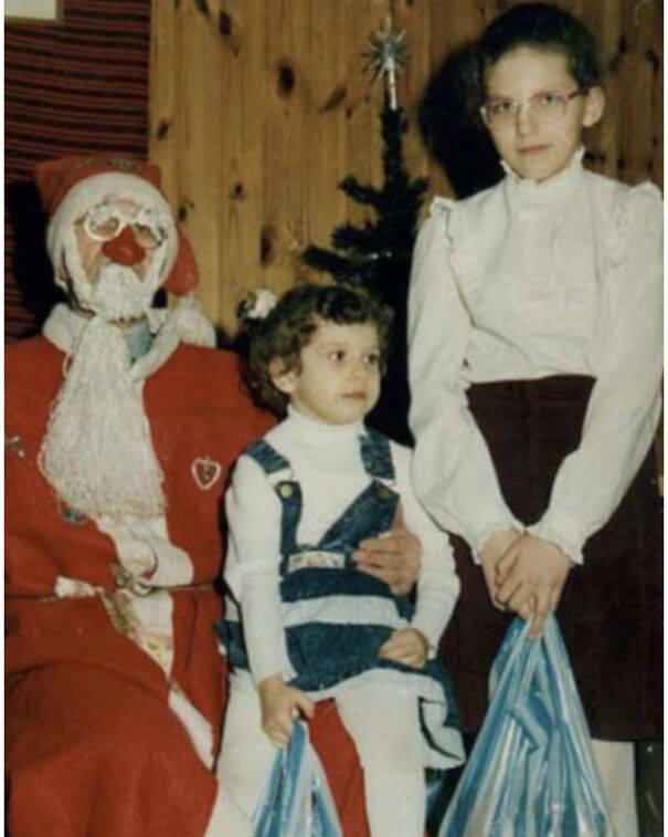 Strange Christmas Family Photos (46 pics)