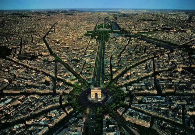 Famous Landmarks Distance Looks (30 pics) Famous Landmarks Distance Looks (30 pics)
