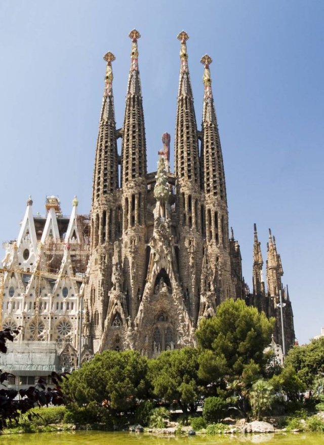 Famous Landmarks Distance Looks (30 pics)