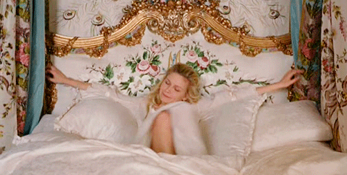 Things That Are So Romantic Only In Movies (17 gifs) Things That Are So Romantic Only In Movies (17 gifs)