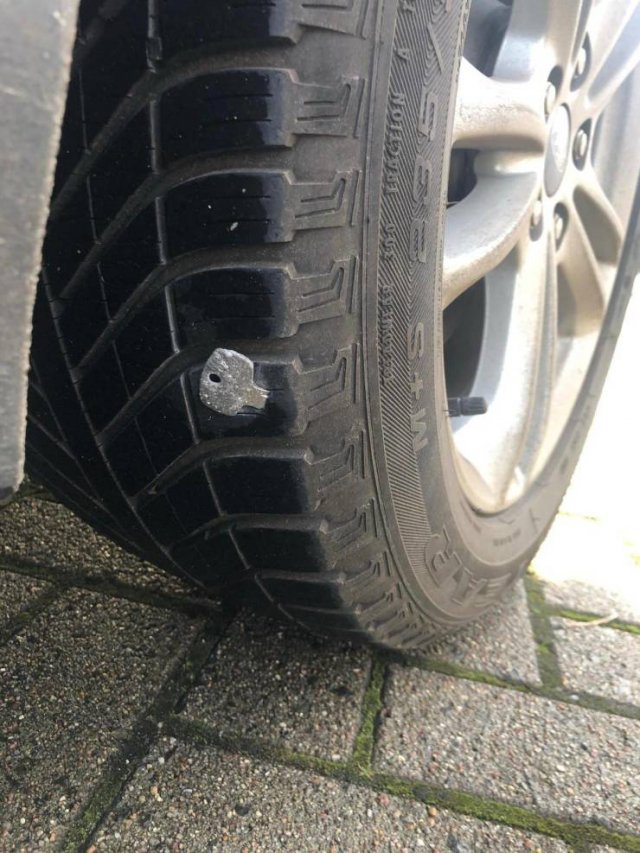 Bad Days Happen (41 pics)