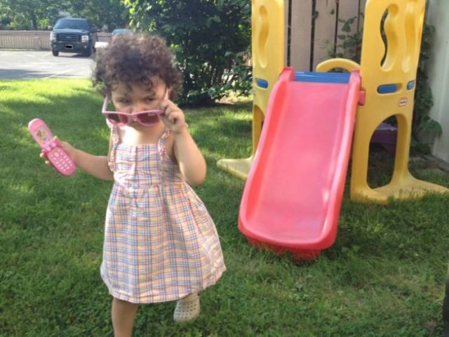 Living With Children (35 pics) Living With Children (35 pics)