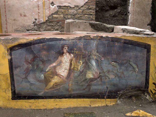 'Fast Food' Shop Was Discovered In Pompeii (19 pics)
