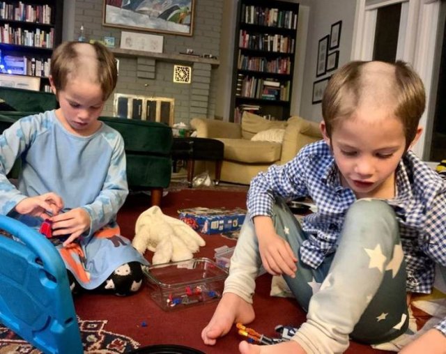 Living With Children (35 pics) Living With Children (35 pics)