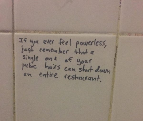 Bathroom Wall Writings (36 pics)