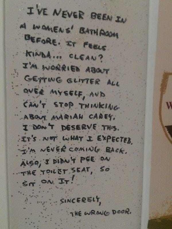 Bathroom Wall Writings (36 pics)