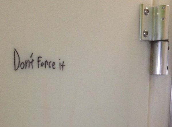 Bathroom Wall Writings (36 pics)