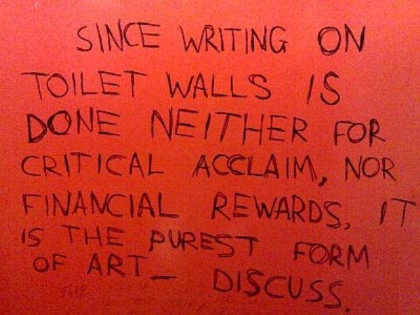 Bathroom Wall Writings (36 pics)