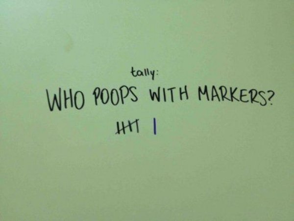 Bathroom Wall Writings (36 pics)