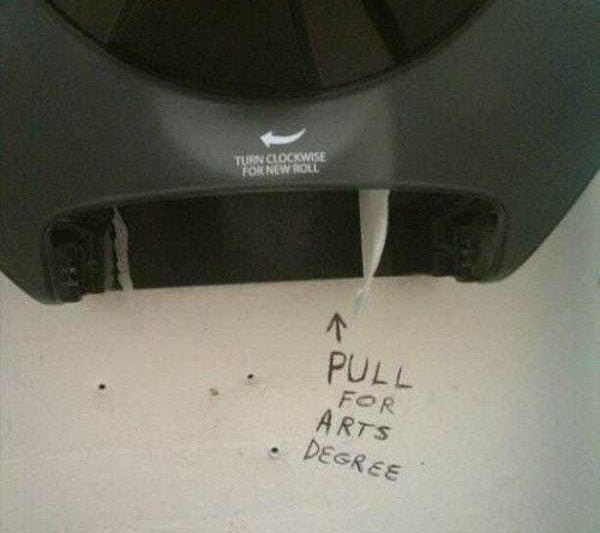 Bathroom Wall Writings (36 pics)