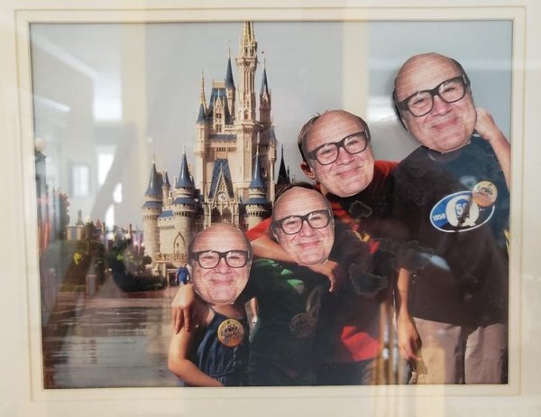 Funny Family Photos (20 pics)
