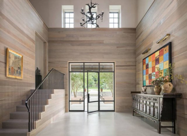 Joe Rogan's Mansion In Texas (18 pics)
