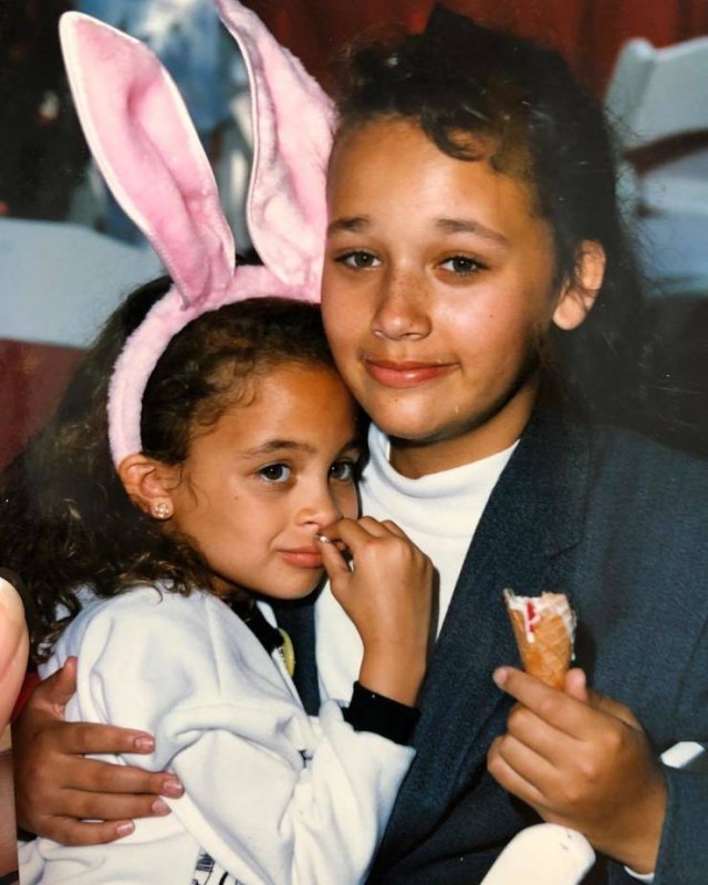 Celebrity Friendship: Then And Now (46 pics) Celebrity Friendship: Then And Now (46 pics)