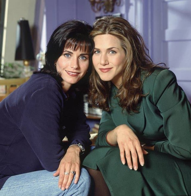 Celebrity Friendship: Then And Now (46 pics) Celebrity Friendship: Then And Now (46 pics)