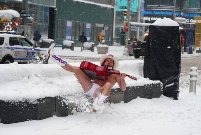 Dirty Humor (47 pics)