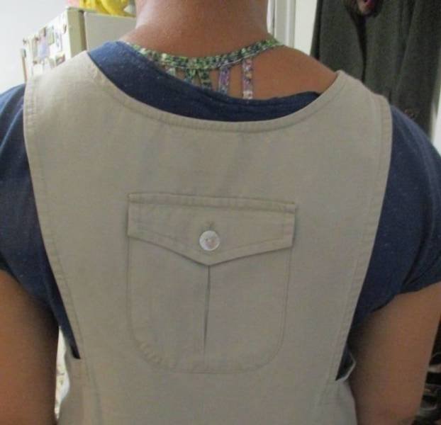 What's Wrong With These Clothes? (18 pics)