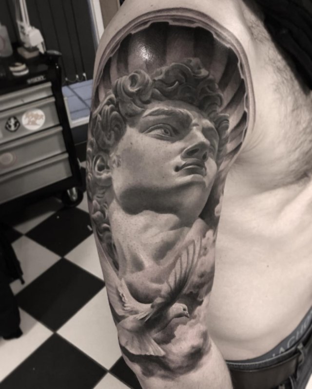 Hyper-Realistic Tattoos (38 pics)