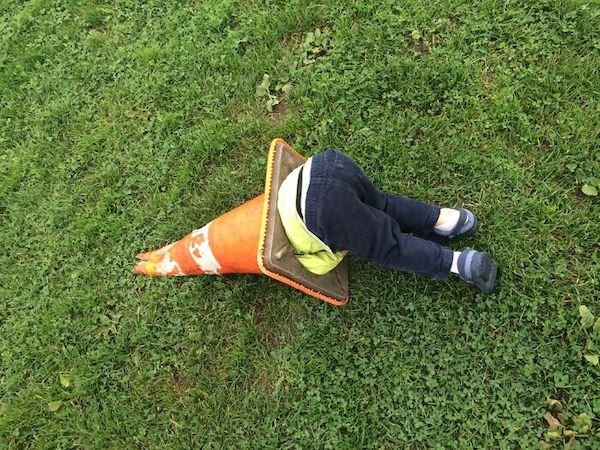 Living With Children (30 pics)