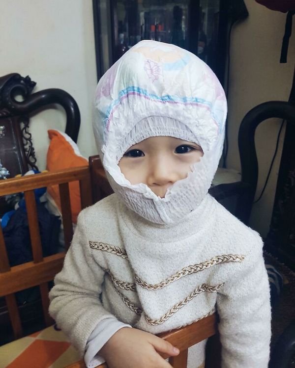 Living With Children (30 pics)