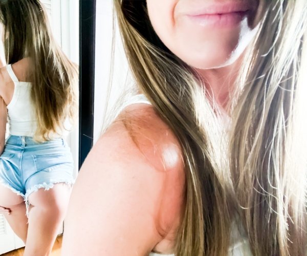 Girls In Shorts (50 pics)