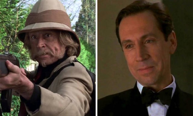 Actors That Played Several Roles In One Movie (27 pics)