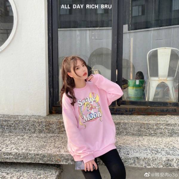 Dramatic Changes Of A 16-Year-Old Schoolgirl After Plastic Surgeries (25 pics)