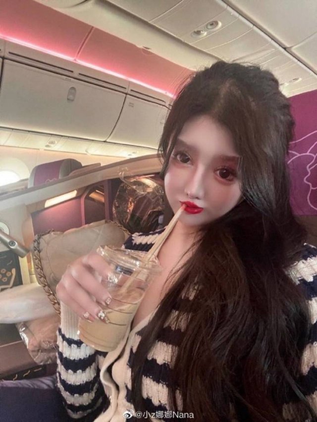 Dramatic Changes Of A 16-Year-Old Schoolgirl After Plastic Surgeries (25 pics)