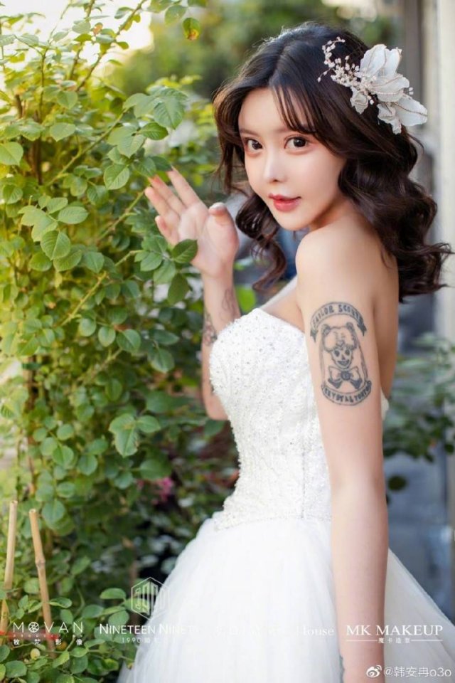 Dramatic Changes Of A 16-Year-Old Schoolgirl After Plastic Surgeries (25 pics)