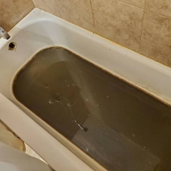 Rented Apartments Surprises (17 pics)