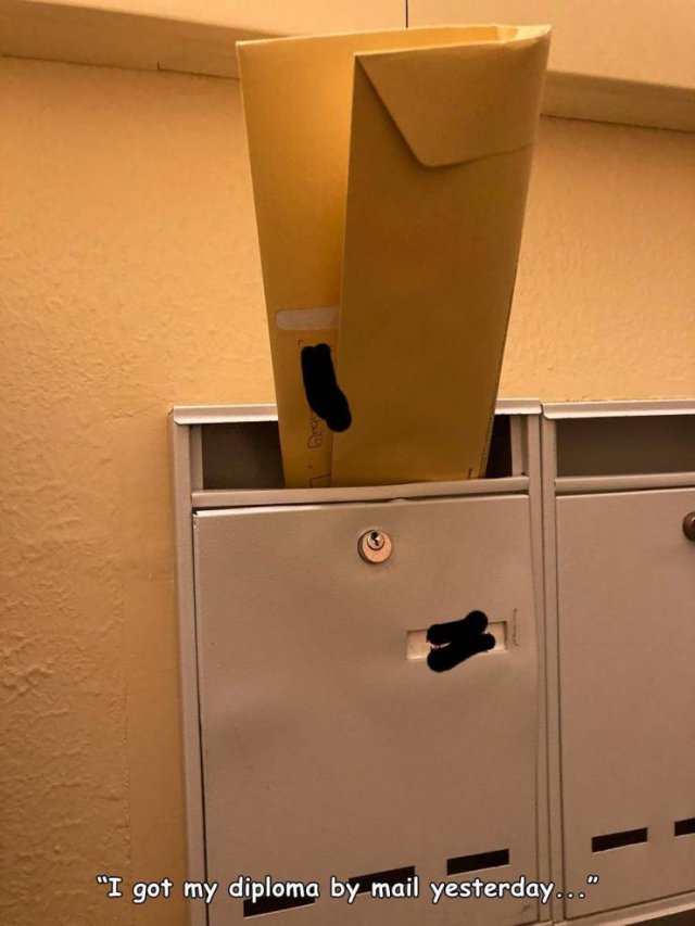 Bad Days Happen (44 pics)