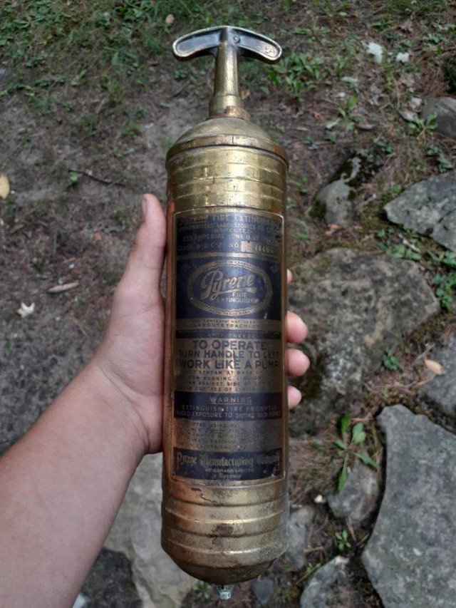 Old Things That Still Work (18 pics)