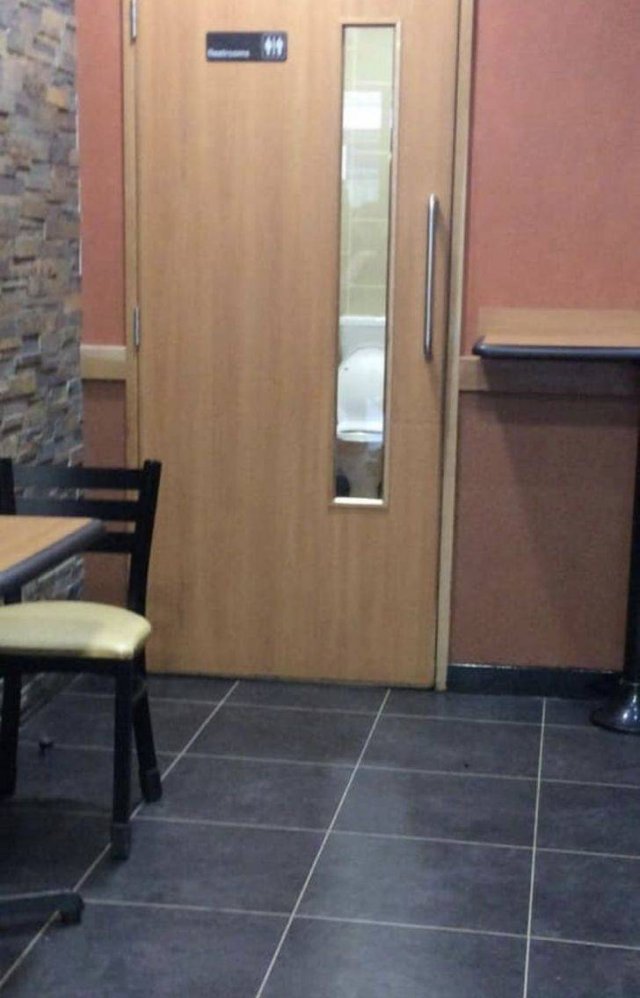 Bad Bathroom Designs (30 pics)