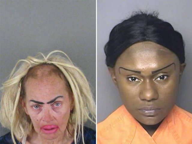 What's Wrong With Their Eyebrows? (23 pics)