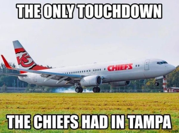 Super Bowl Memes And Tweets (33 pics)