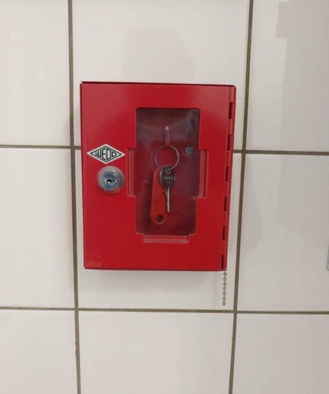 Acid Picdump 2 (94 pics)