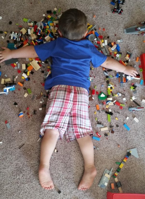 Living With Children (19 pics)