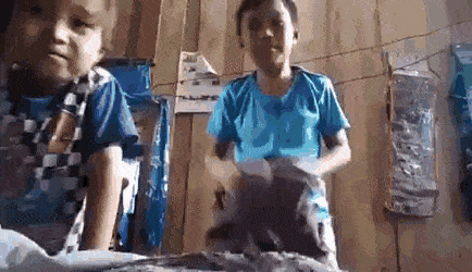 Acid Gifdump, February 12 (25 gifs)