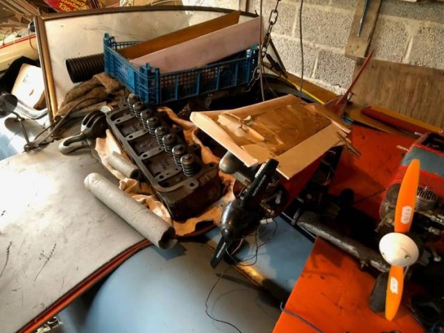 'MGA' Roadster Was Discovered After Almost 60 Years Of Being Under The Trash (9 pics)