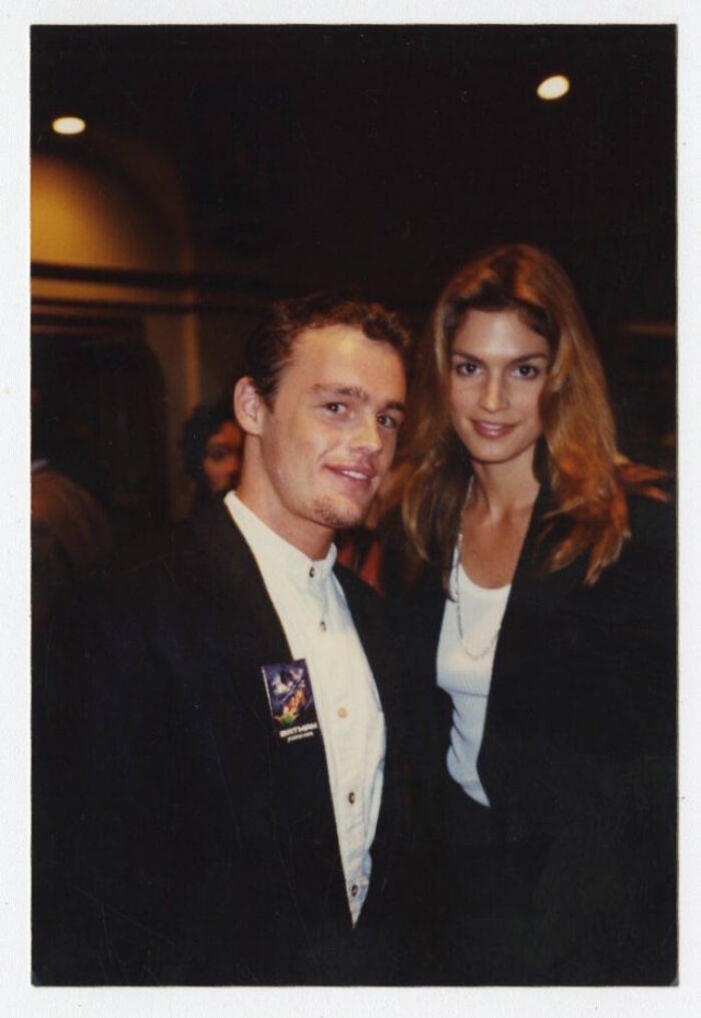 Mysterious Guy Took Pictures With Almost All Celebrities (30 pics) Mysterious Guy Took Pictures With Almost All Celebrities (30 pics)
