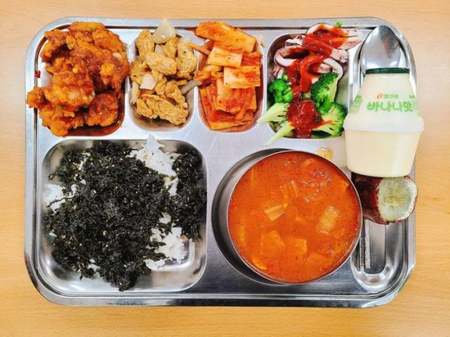 Life In South Korea (23 pics)