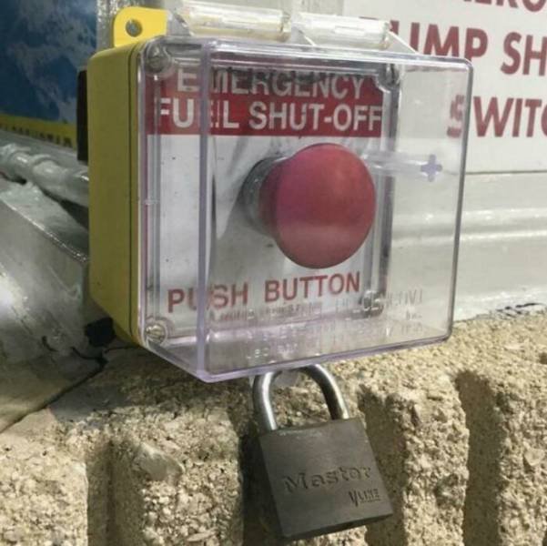 These People Haven't Heard About Safety (39 pics)