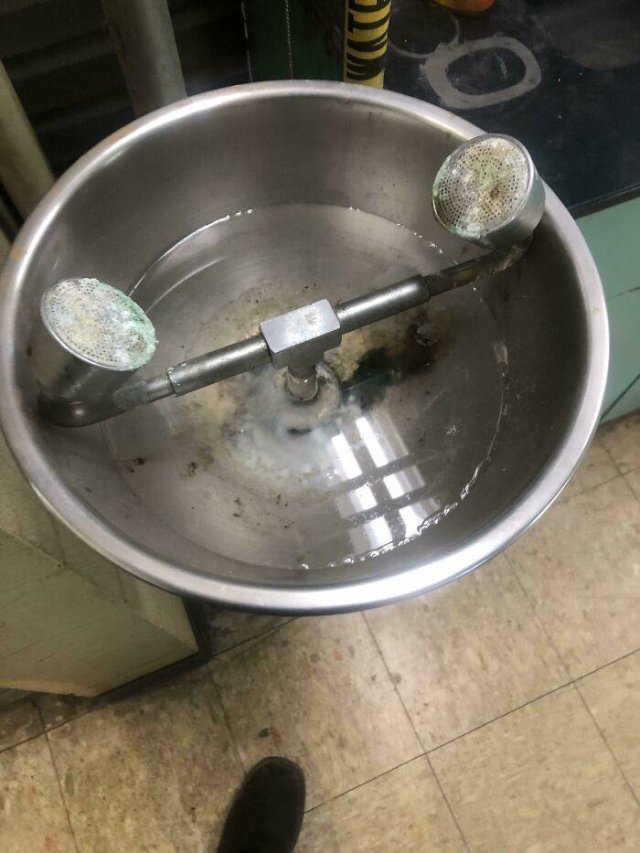 These People Haven't Heard About Safety (39 pics) These People Haven't Heard About Safety (39 pics)