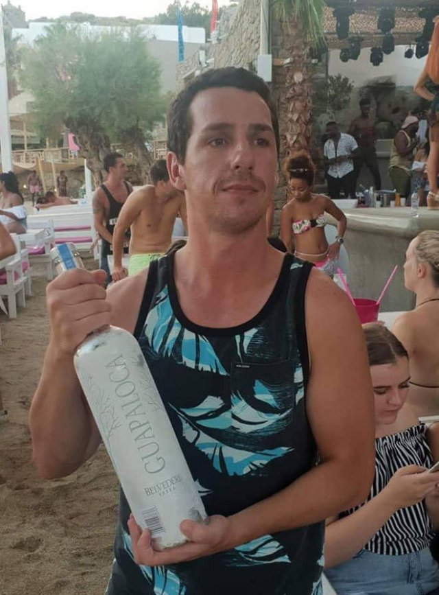 People Who Look Like Adam Sandler (23 pics)