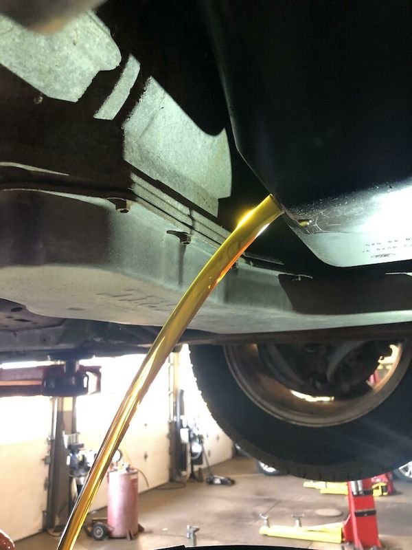 Car Mechanic Situations (29 pics)