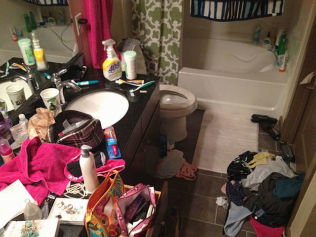 How To Live With These People? (50 pics) How To Live With These People? (50 pics)