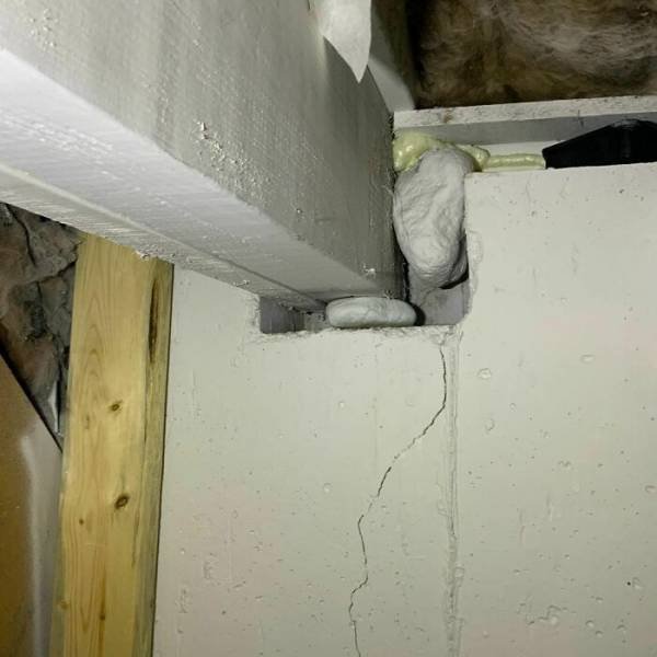 Home Inspectors Finds (38 pics)