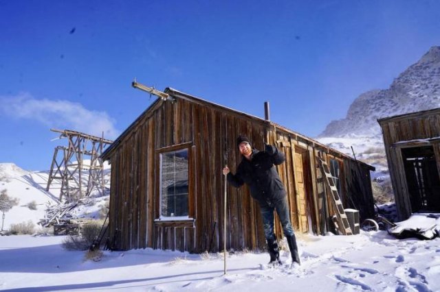 American Entrepreneur Bought An Abandoned Town To Recreate It As A Touristic Place (27 pics)