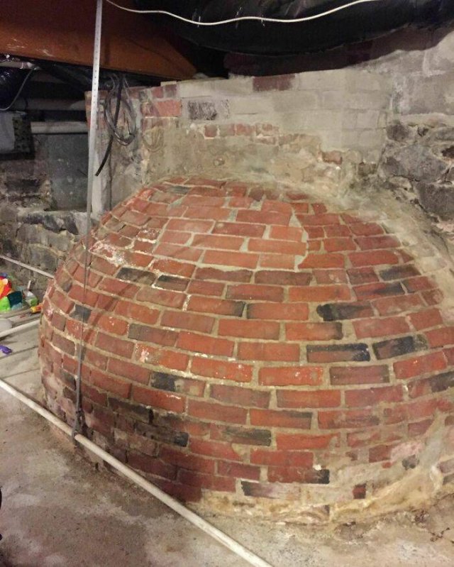 Home Inspectors Finds (38 pics) Home Inspectors Finds (38 pics)