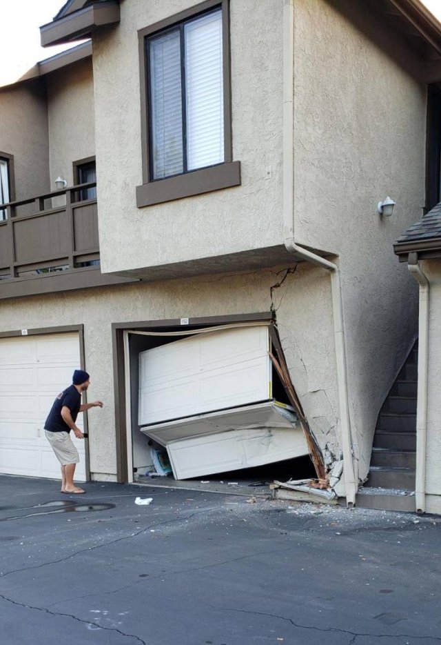 Bad Days Happen (42 pics)
