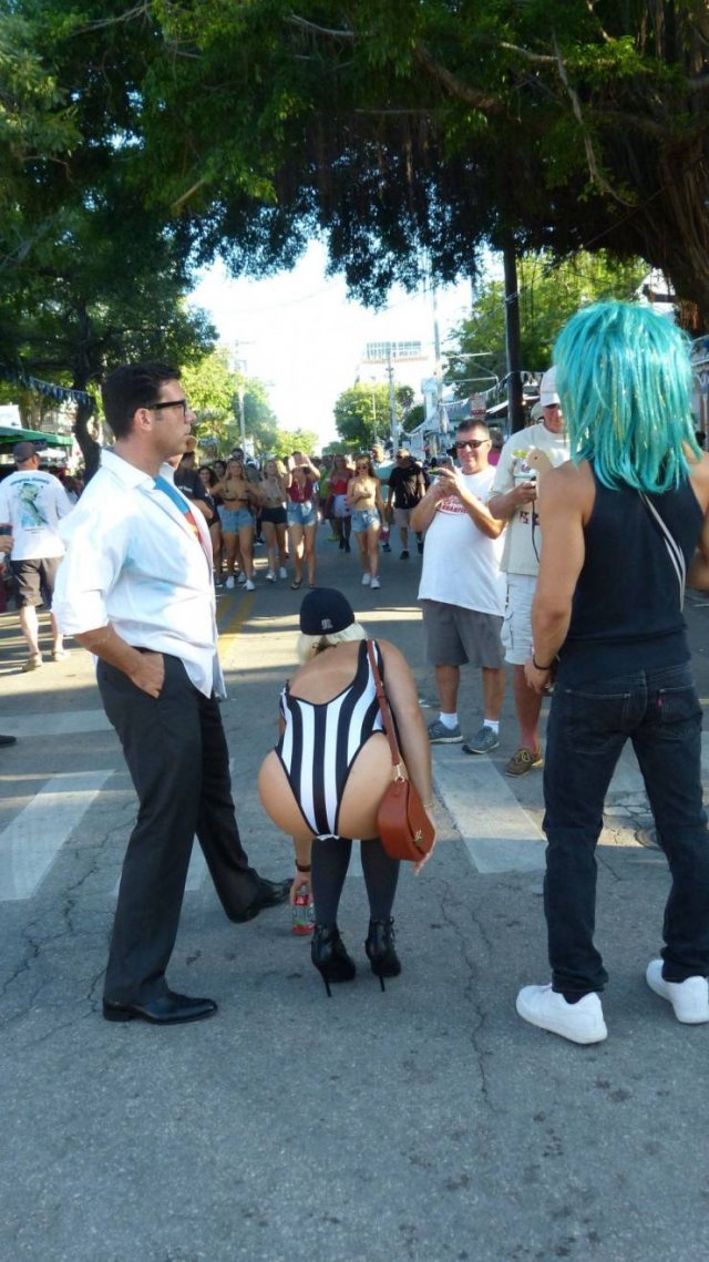 Pics For Grown-Ups (68 pics)